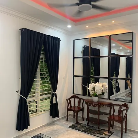 Dhuha & Dharyl'S Staycation Kota Bharu Exterior photo