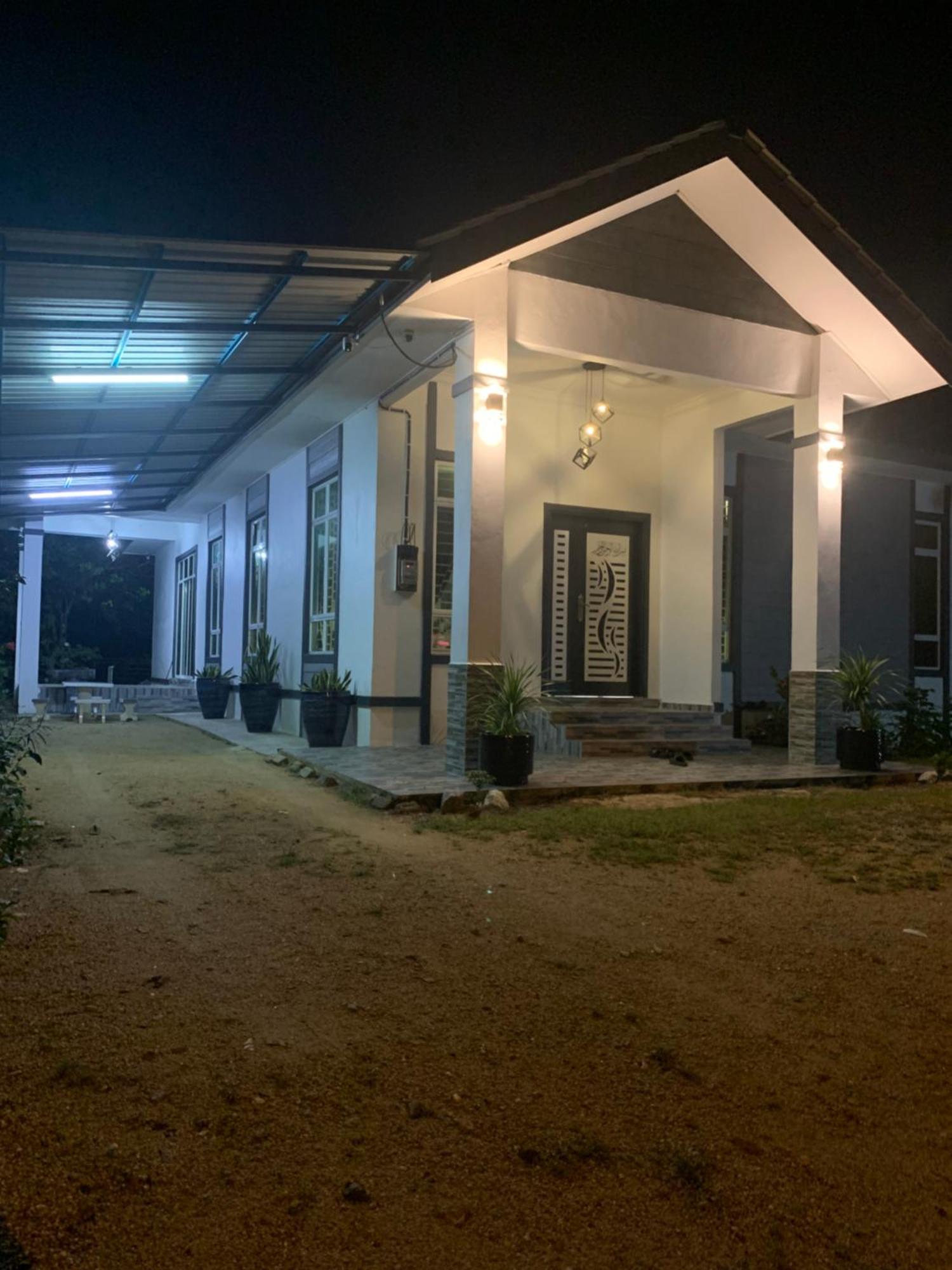 Dhuha & Dharyl's Staycation Holiday home